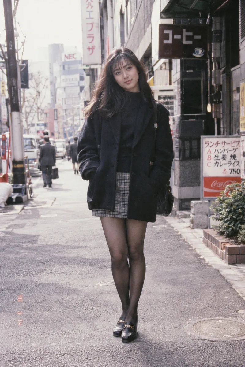 1990s film photoで生成した例（4枚目）